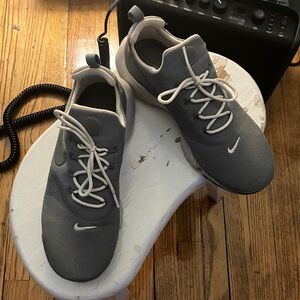 Nike Men's Charcoal Sneakers with White Details